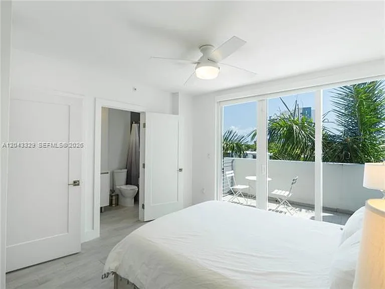 51 N Shore Dr — Photo 20