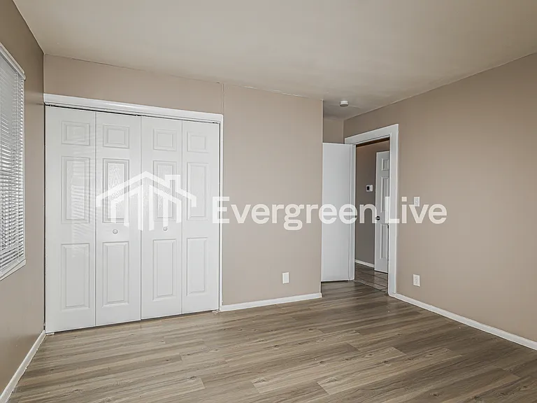 5102 W 30th St — Photo 13