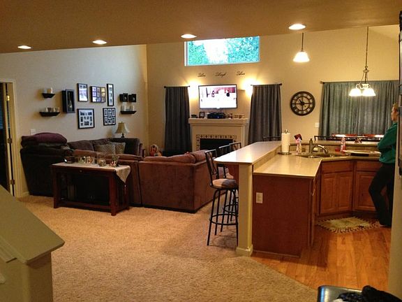2nd image of 830 Wildwood Ct