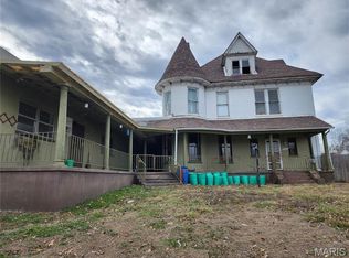 700 S Main St, Fredericktown, MO 63645