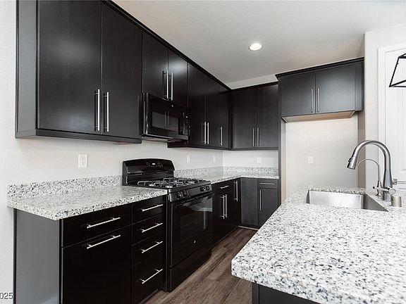 4th image of 10064 Silver Comet Ct
