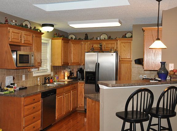 4th image of 224 Beale Dr