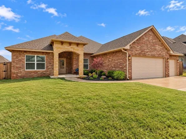 11709 NW 103rd St, Yukon, OK 73099
