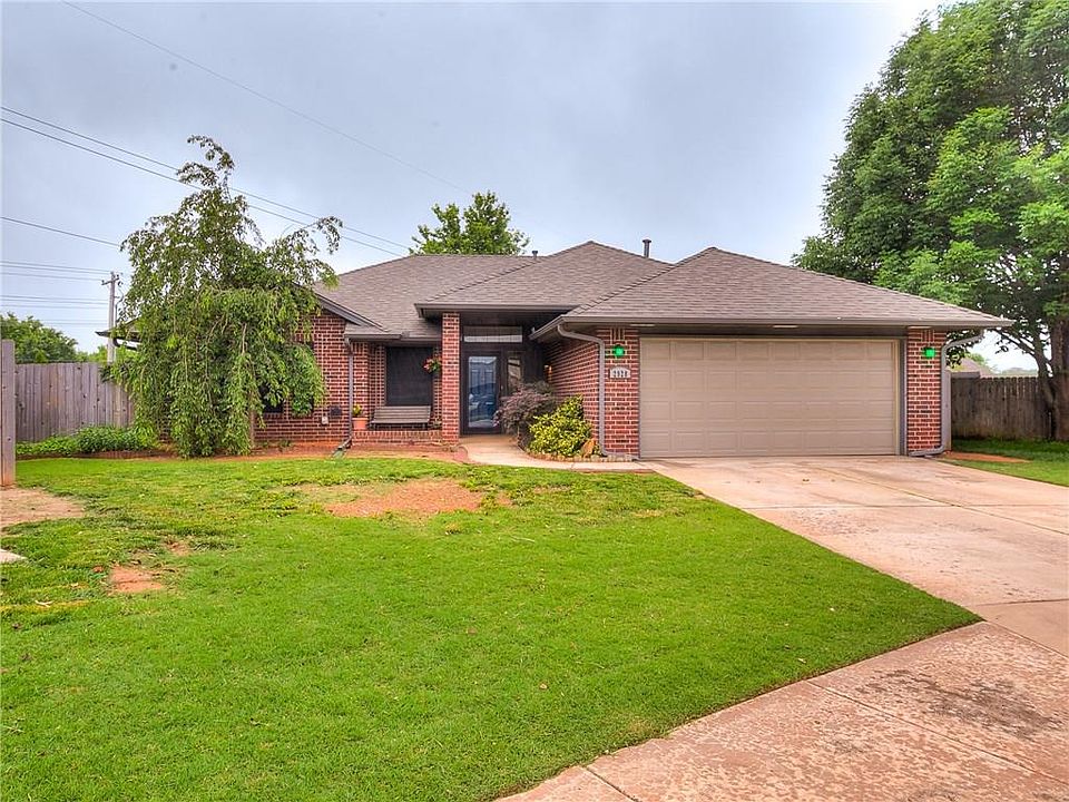 1st image of 2928 Canyon Oaks Ct