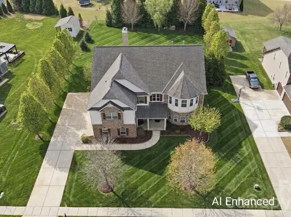 5509 Holly Hills Dr, Waxhaw, NC 28173