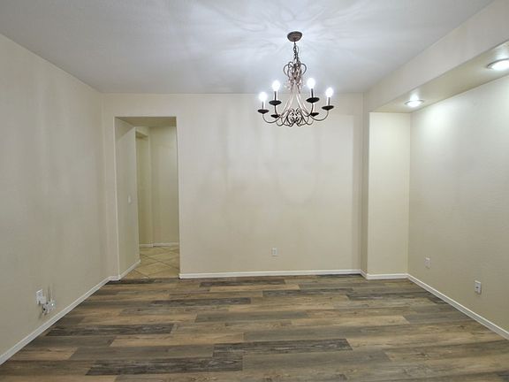 5th image of 6008 Simondale Ct