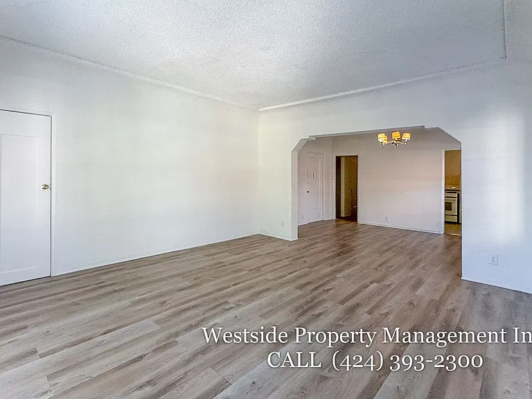 8548 Alcott St — Photo 2