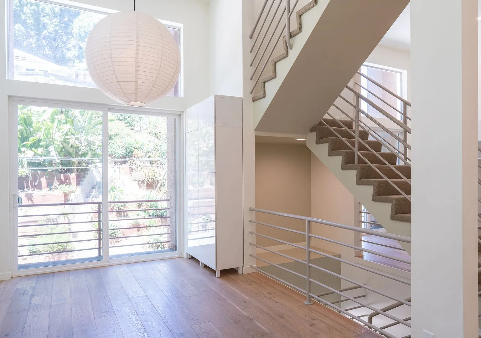 Contemporary Architectural 3bed 3bath + Office + Studio - Prime Mt. Washington — Photo 2