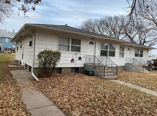 104 W 4th St, Nelson, NE 68961