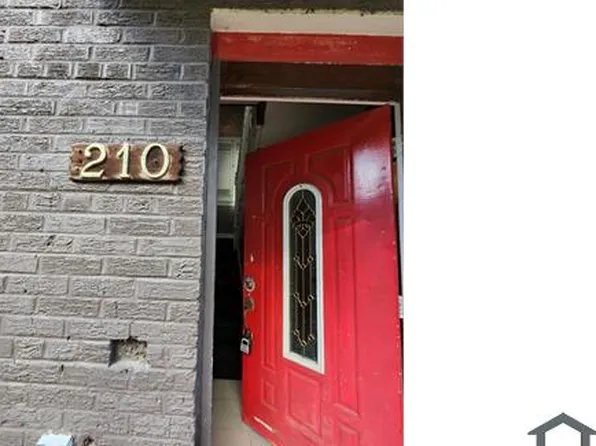 210 20th St NE, Washington, DC 20002