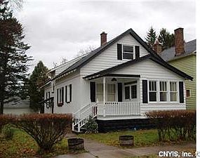 1st image of 148 Maxwell Ave