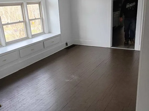 2417-2419 Elm St, Youngstown, OH 44505