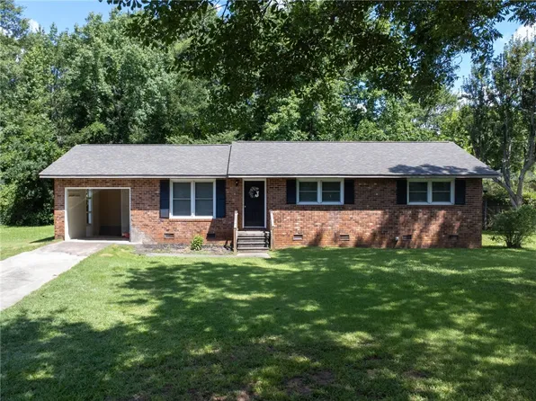 3515 Deerwood Trl, Anderson, SC 29624