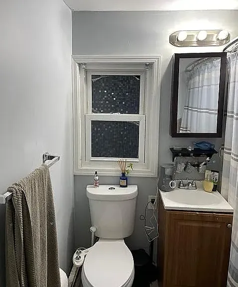 68 Avenel St #2 — Photo 9