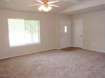 2nd image of 2802 Madeline Dr
