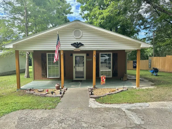 1124 Guy Bishop Ln, Dickson, TN 37055