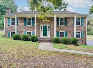 4407 Redbank Rd, Sandston, VA 23150