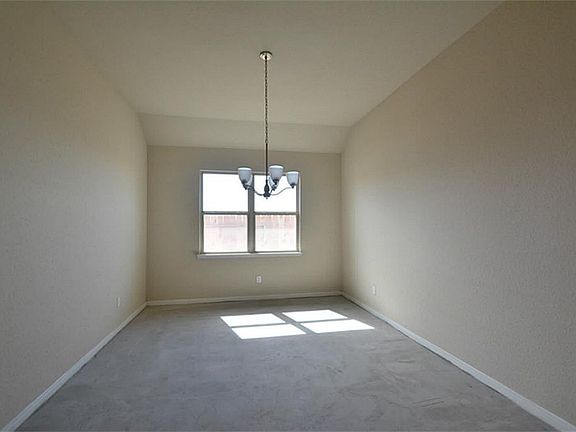 3rd image of 13714 Mariana Ct