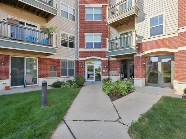 5198 Sassafras Drive #207, Fitchburg, WI 53711