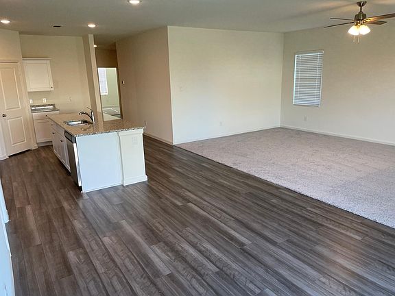 5th image of 10373 Castle Lyons Ln
