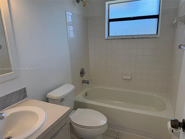 411 NW 100th Pl #201 — Photo 13