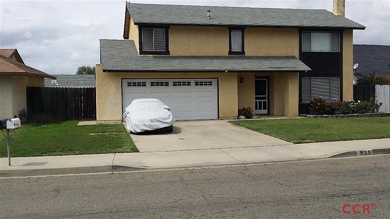1st image of 925 Manzanita Ln
