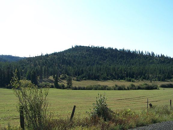 4th image of Minnaloosa Valley Road