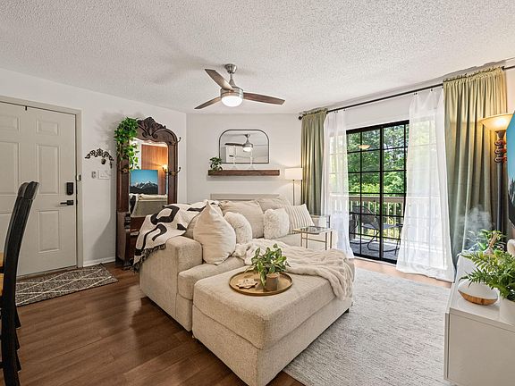 5th image of 3706 Chimney Ridge Pl APT 108