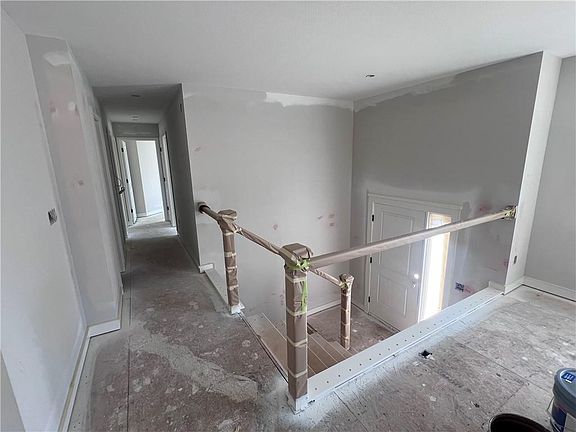 5th image of 655 S Ranson Pl