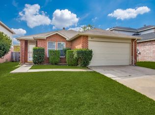 3875 Fox Run Dr, Fort Worth, TX 76123