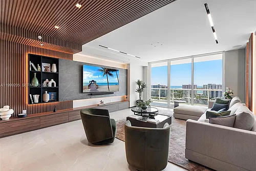 400 Sunny Isles Blvd Photo 1