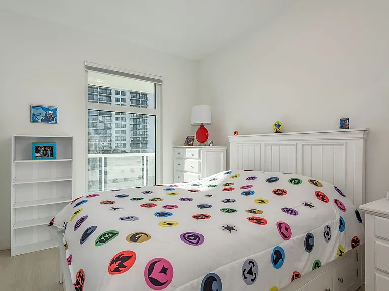 415 Island Way #402 — Photo 29