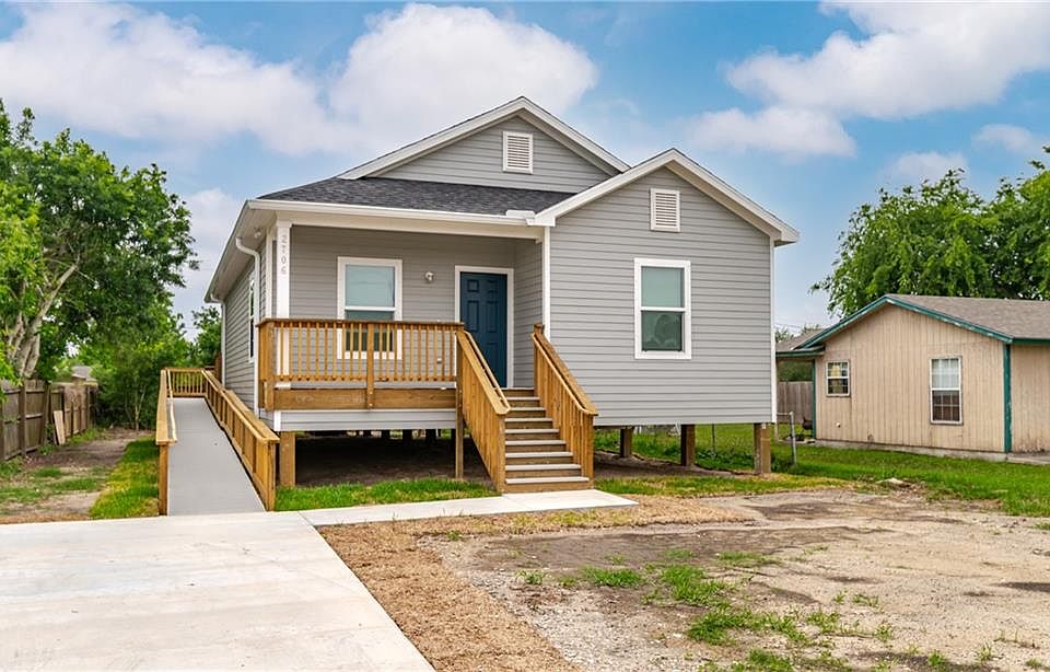 1st image of 2706 Avenue D