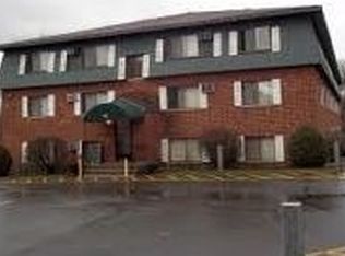 65 Log St APT 1L, Manchester, NH 03102