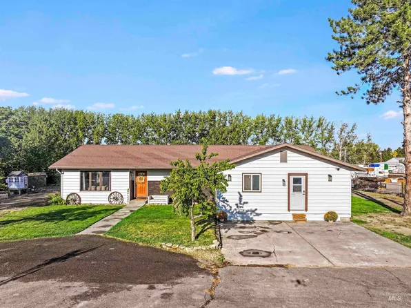 1120 S Stevens St, Filer, ID 83328