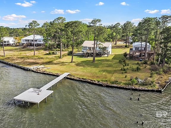 3rd image of 24321 Gulf Bay Rd