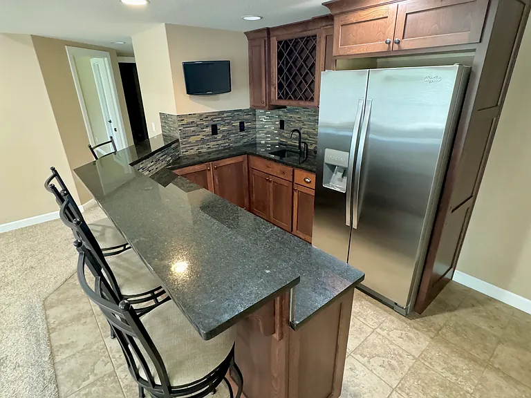 916 Diamondhead Dr — Photo 14