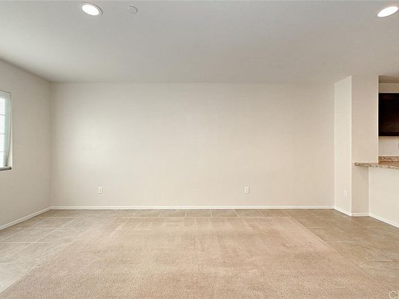 3rd image of 16746 Birchwood Ln