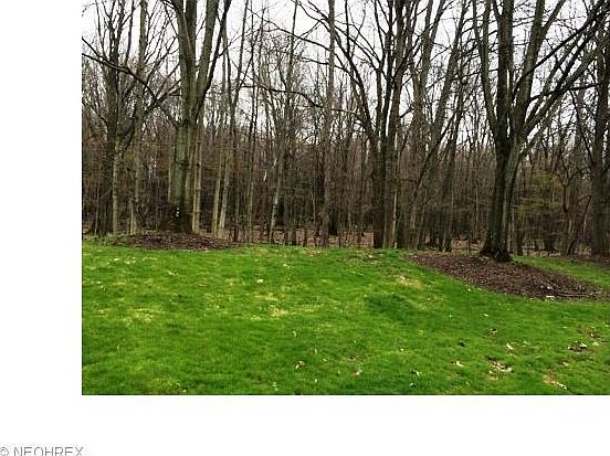 2nd image of 4440 Donna Dr #334