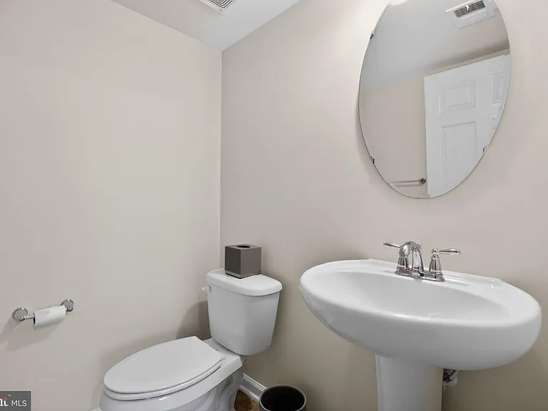2624 Saint Marys View Rd — Photo 12