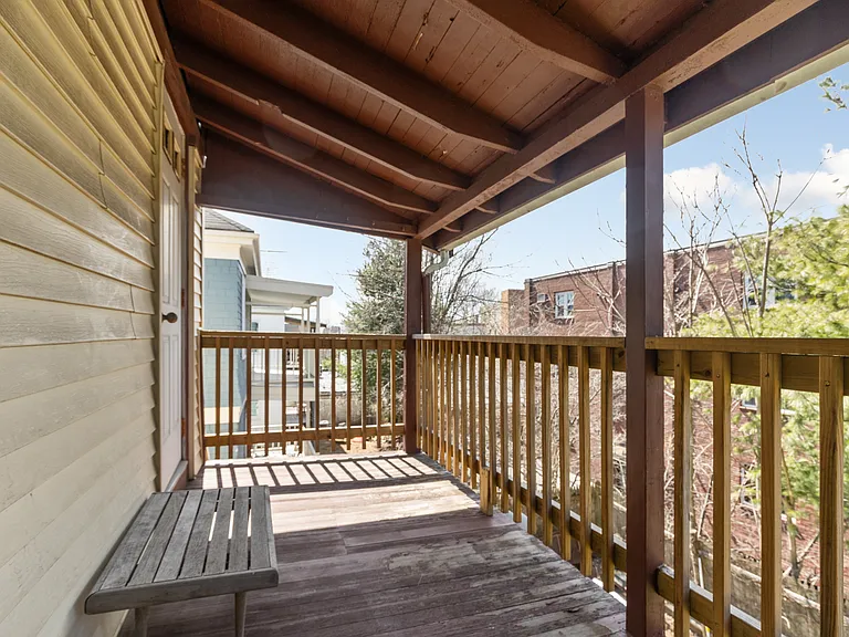 14 Barton St — Photo 13