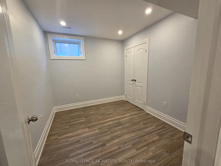 33 Ingleside Dr #LOWER — Photo 7