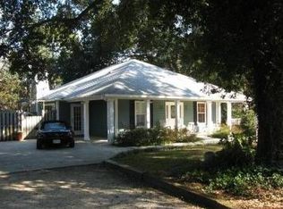 11075 Lark Ave, Fairhope, AL 36532