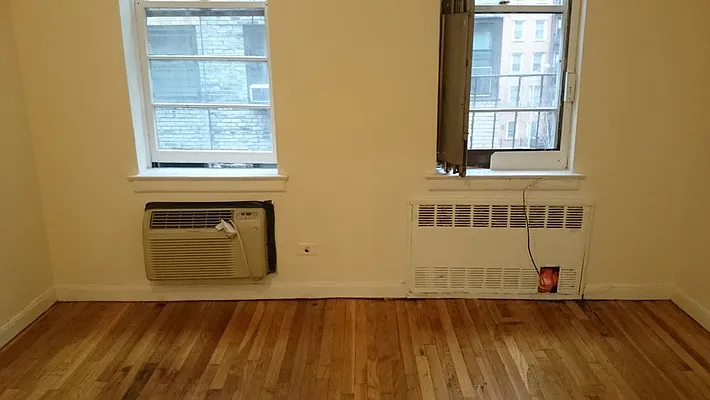 Rented by Sky Management | media 29