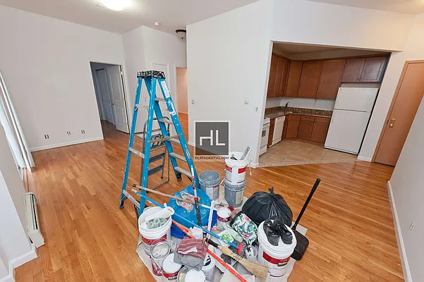 Rented by Highline Residential | media 9