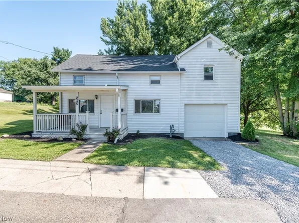 235 Sherman St, Lisbon, OH 44432