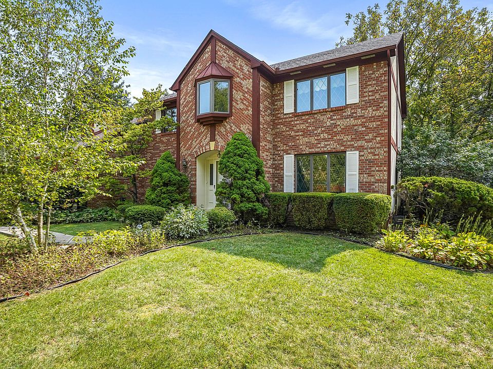 1st image of 6490 Meadowbrook Cir