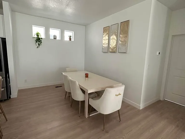 4632 W Tulip Ln — Photo 4