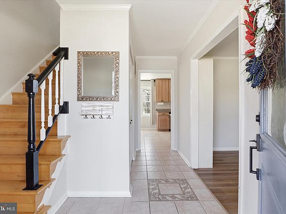 5th image of 8109 Overton Ct