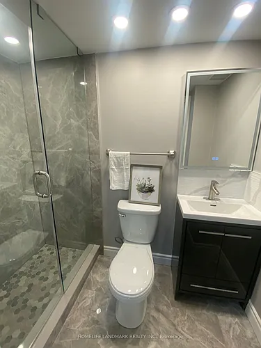 489 Caboto Trl Photo 1